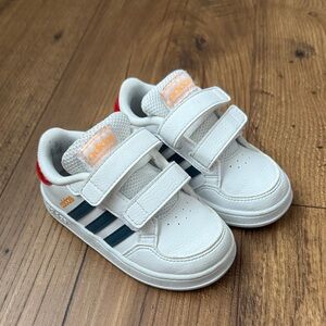 Adidas toddler sneakers, white with red / blue; size 6